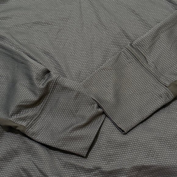 Women Tommy Bahama Pullover Quarter Zip Active Waffle Knit in Black Size Large - Picture 8 of 9